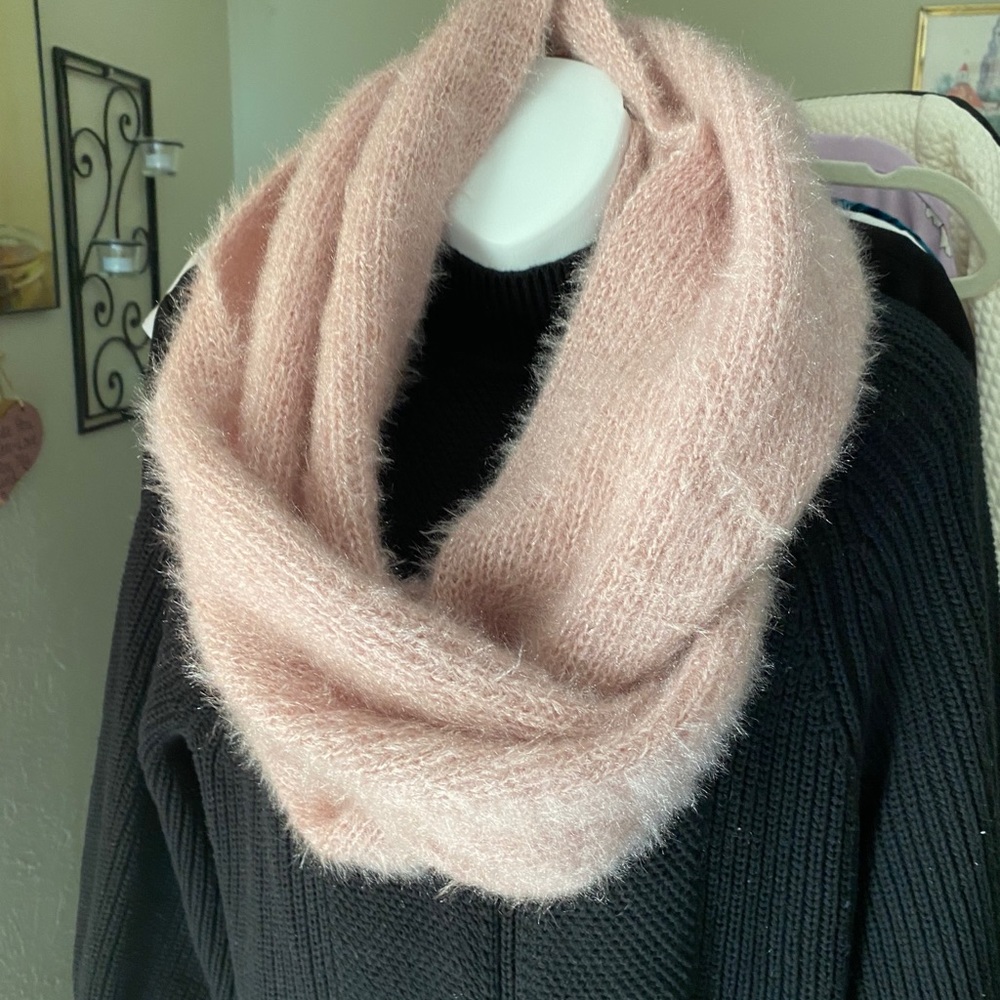 Super soft light pink w silver infinity scarf
